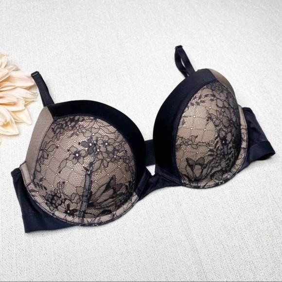 Victoria’s Secret Black Lace Push Up Bra 32D - Picture 2 of 9